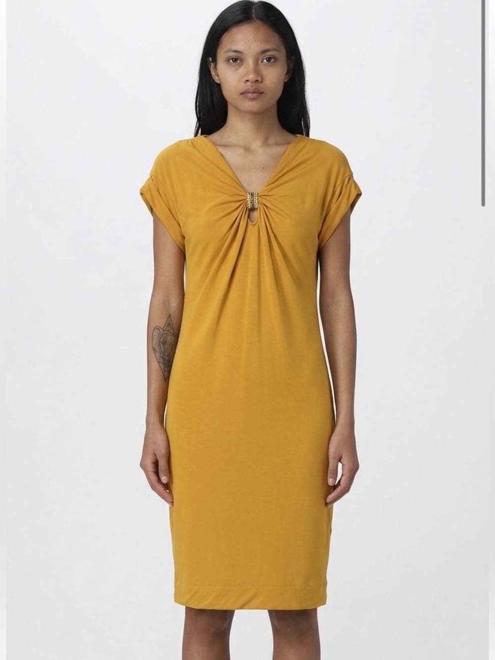 Love Moschino women’s size 10 Mustard Gathered knot front wool blend Midi Dress